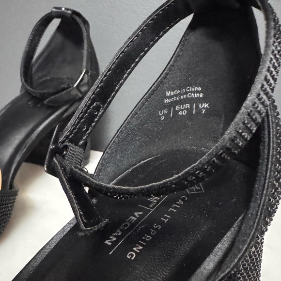 Spring Rhienstone Black Block Heels - Picture 5 of 8